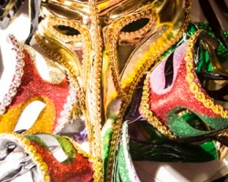 2013-nbds-masquerade-party-84