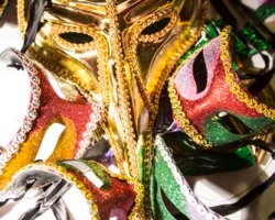 2013-nbds-masquerade-party-85